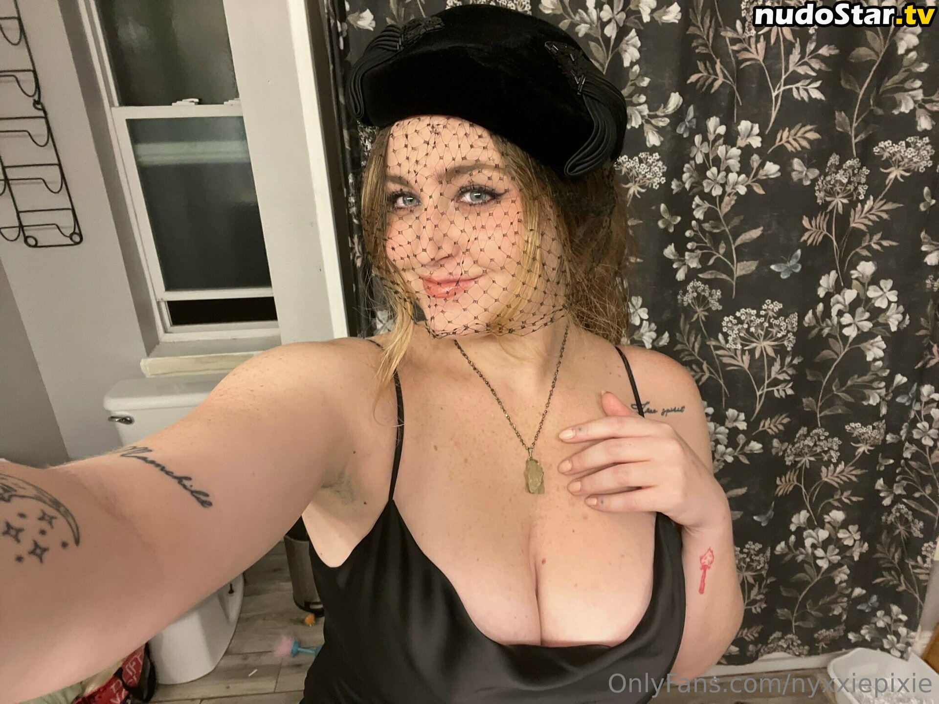 nixie_pixie / nyxxiepixie Nude OnlyFans Leaked Photo #3