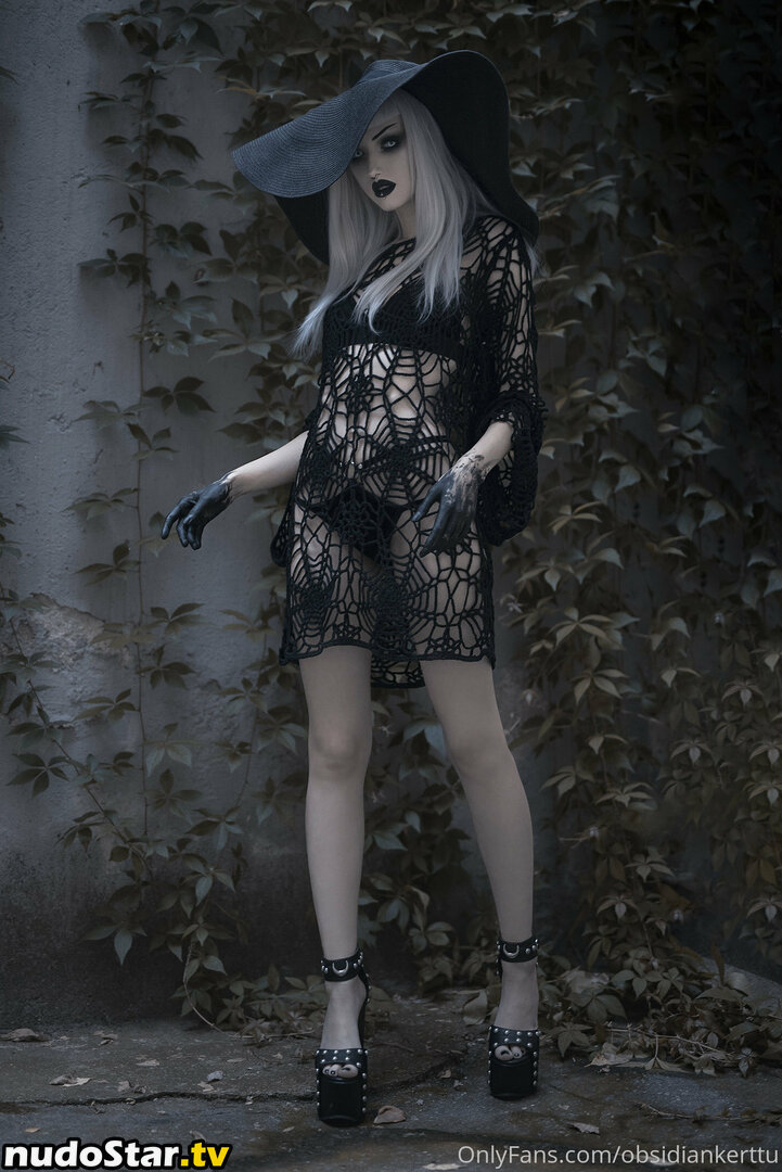 Goth model / Obsidian Kerttu / obsidiankerttu Nude OnlyFans Leaked Photo #37