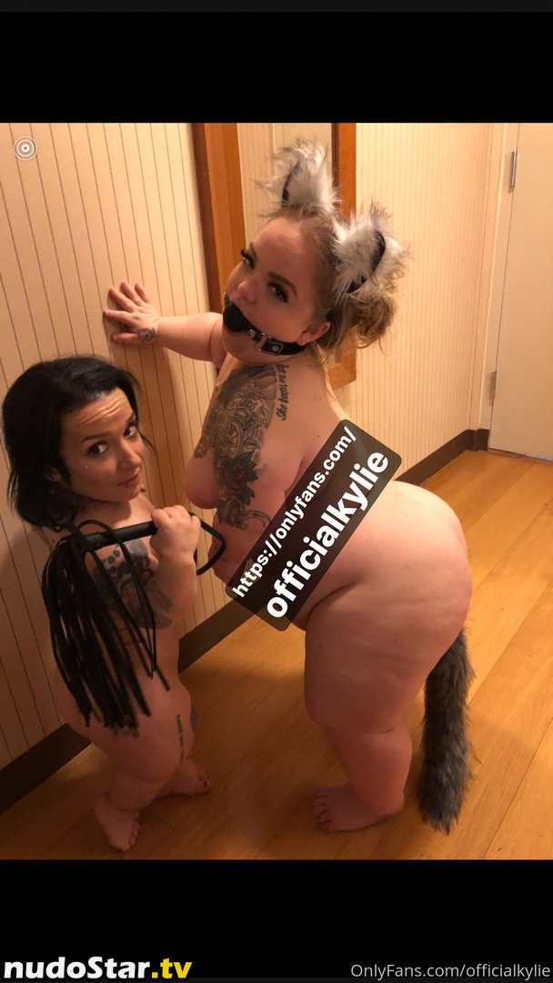 officialkylie / officialkyliequinn Nude OnlyFans Leaked Photo #15