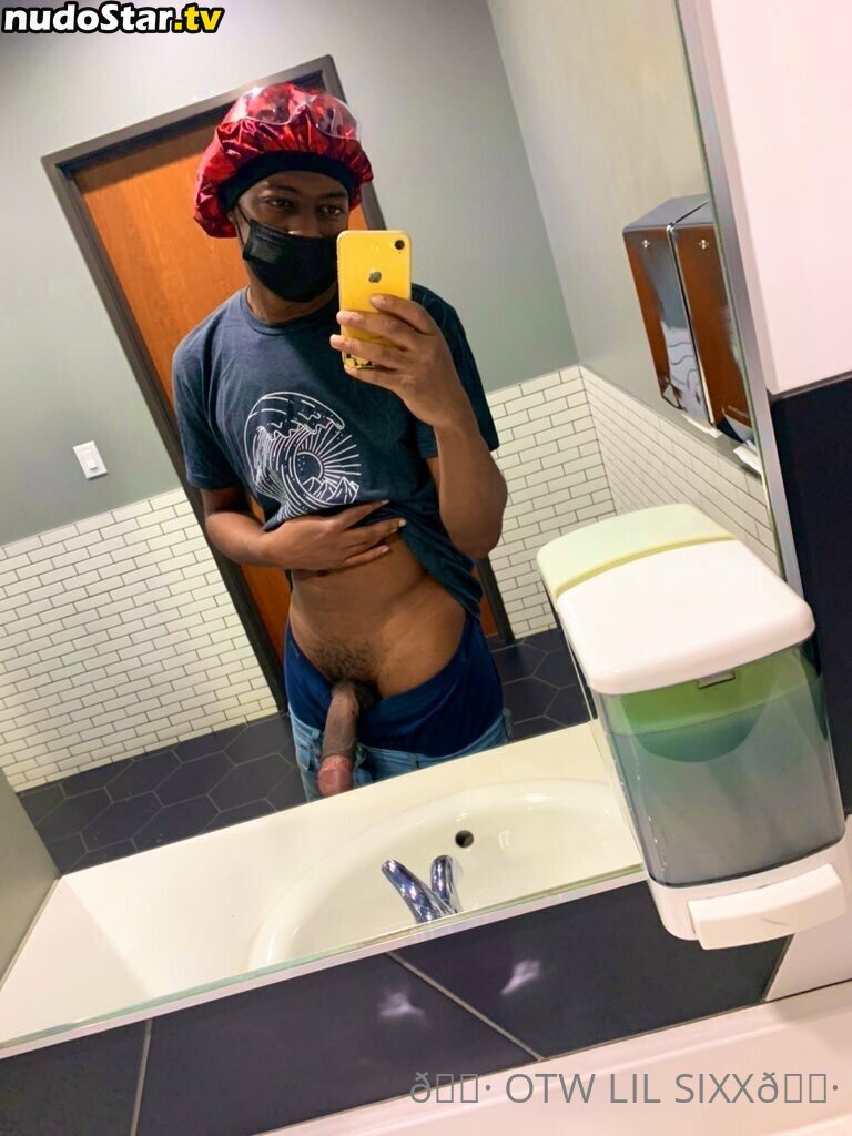 officialotwlilsixx / travels_with_lo Nude OnlyFans Leaked Photo #10