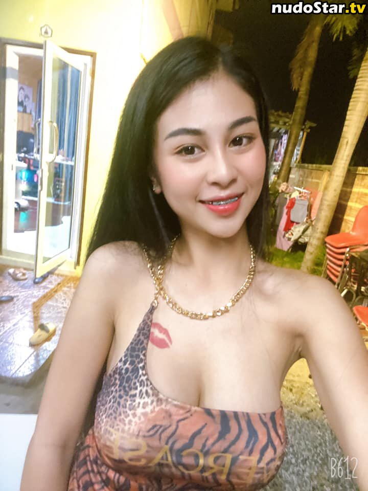 Oil Paphavee Chaimongkol / oil_roijubb Nude OnlyFans Leaked Photo #2