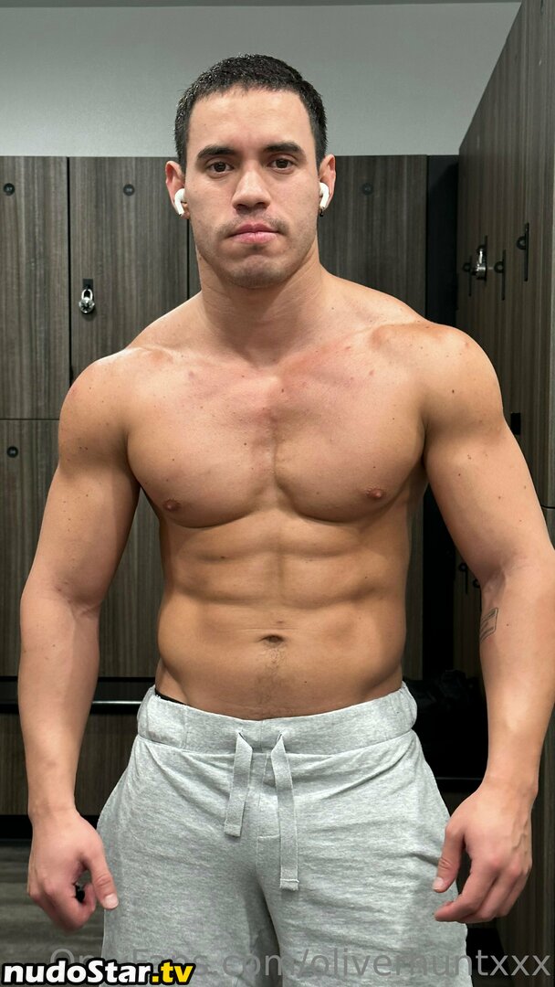 oliverhuntxx / oliverhuntxxx Nude OnlyFans Leaked Photo #45