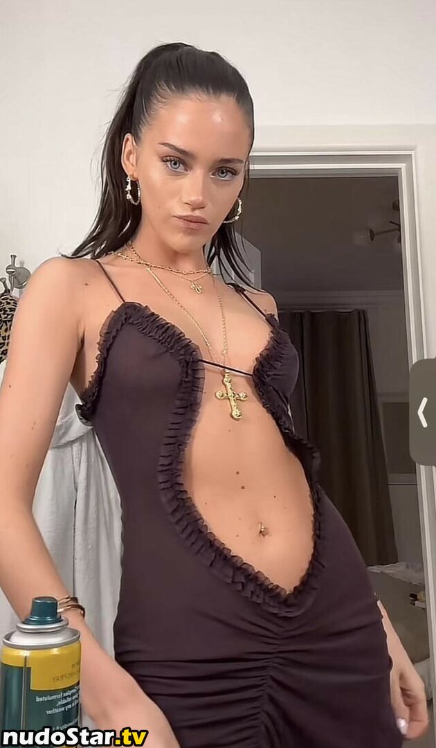Olivia Neill / olivertoeneill / olivianeill / oliviaoneil Nude OnlyFans Leaked Photo #10