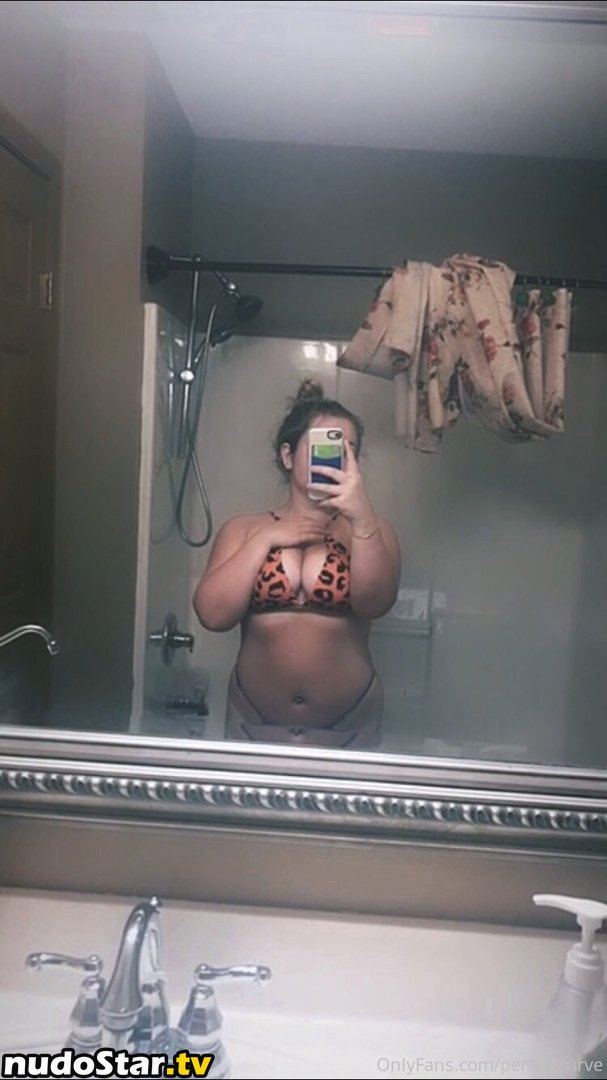 oliviaskiesvip / skinnylovesss Nude OnlyFans Leaked Photo #26