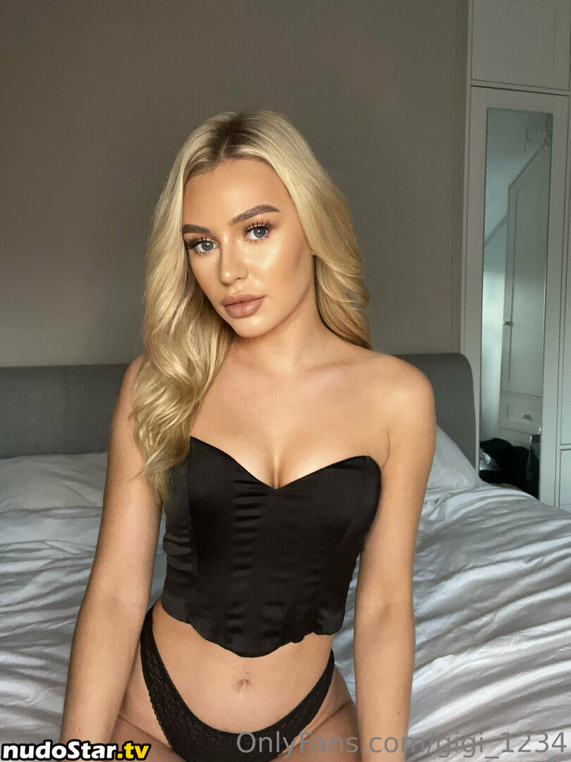 only_gigi_x Nude OnlyFans Leaked Photo #25
