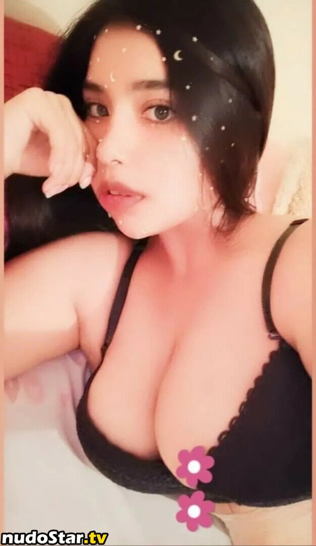 Orihanna Sofia Suarez / alonesuarez / orihanna.sofia20 Nude OnlyFans Leaked Photo #15