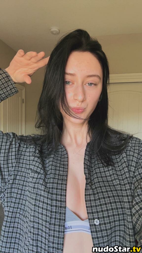 Orla Gracey / graceolivia420 / orlagracey Nude OnlyFans Leaked Photo #26