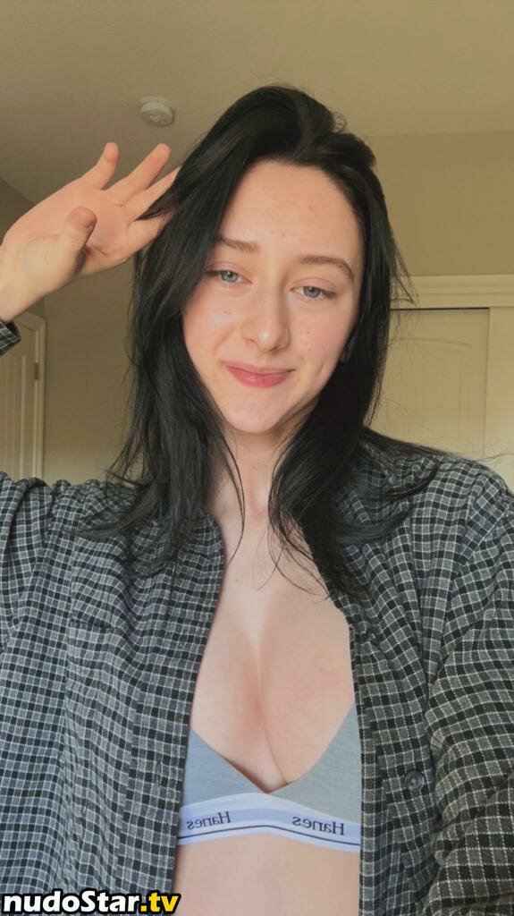 Orla Gracey / graceolivia420 / orlagracey Nude OnlyFans Leaked Photo #28