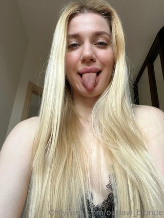 outlaw_blonde