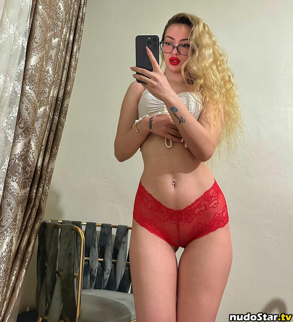 Oznur Guven / oz_nurunuz / oznurunuz Nude OnlyFans Leaked Photo #156