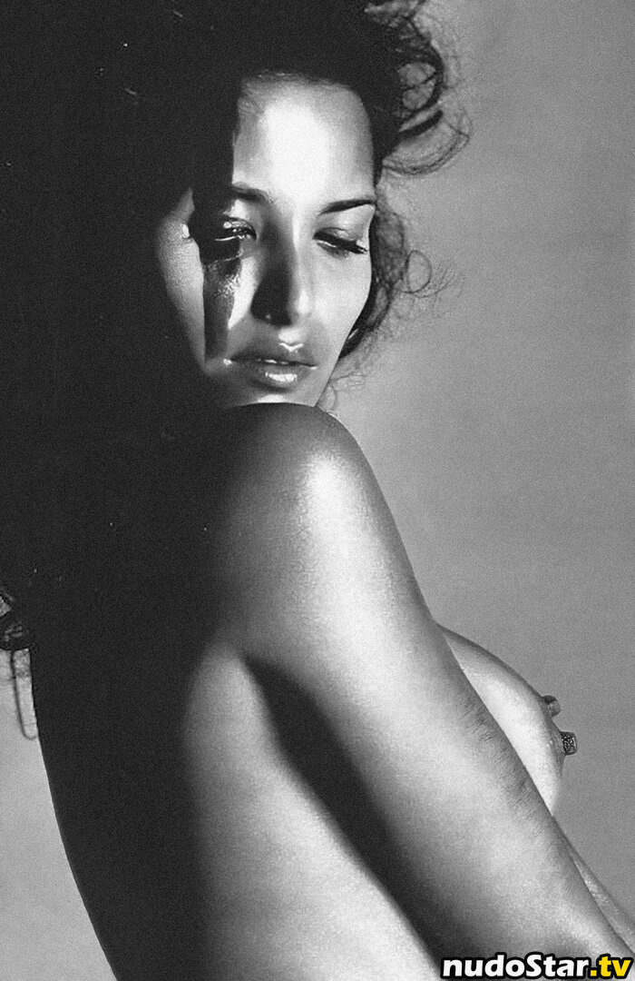 Padma Lakshmi / PadmaLakshmi Nude OnlyFans Leaked Photo #47