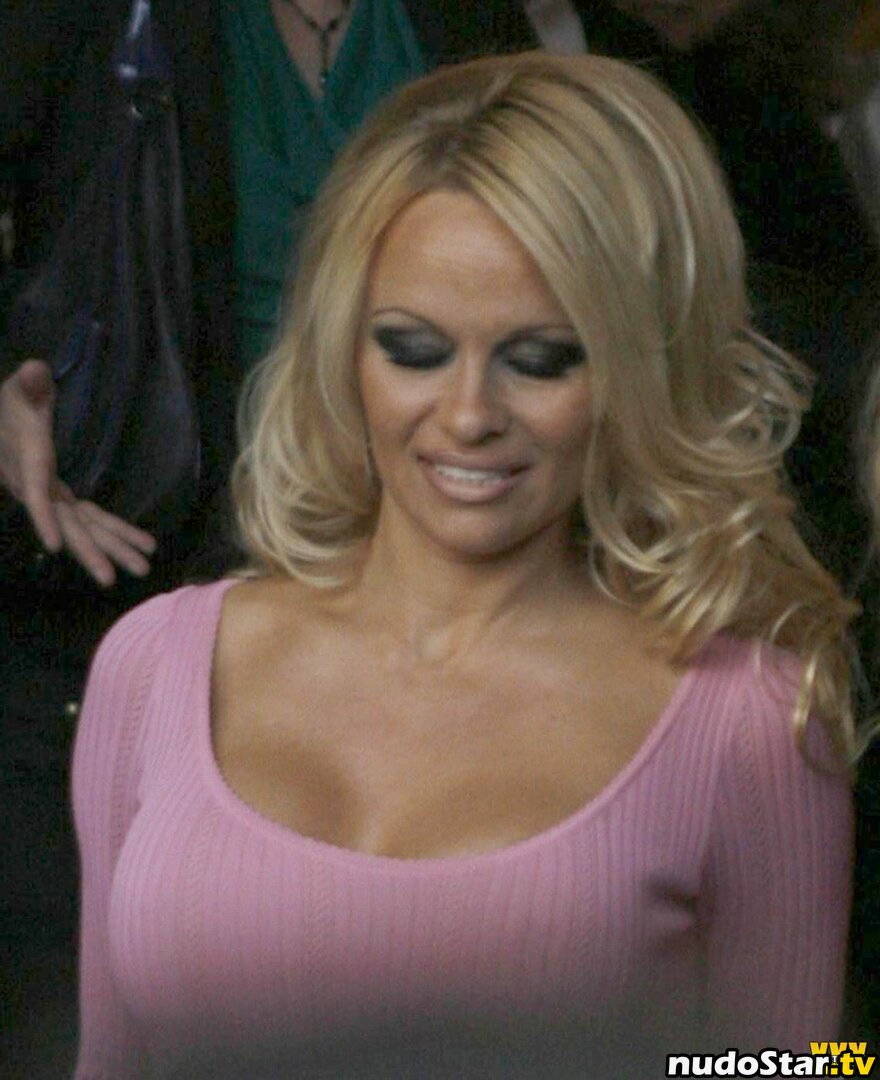 Pamela Anderson / mepamelaanderson / pamelaanderson Nude OnlyFans Leaked Photo #88