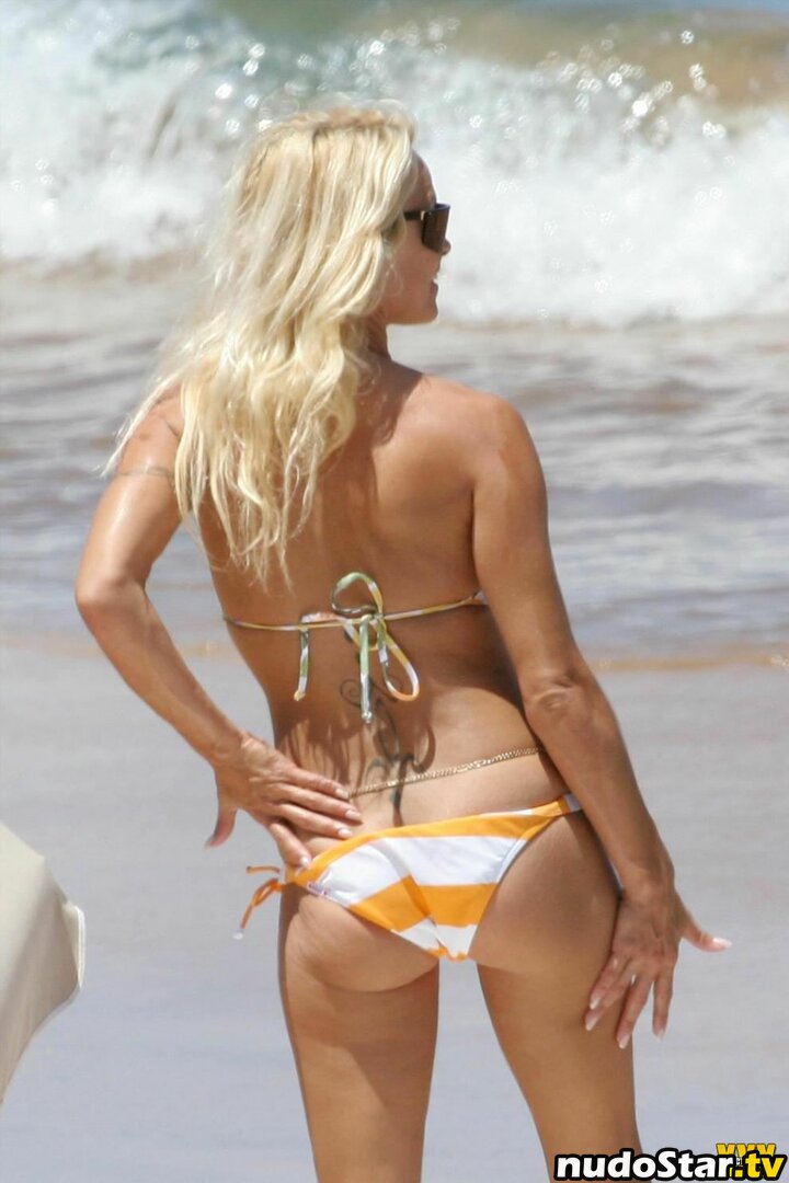 Pamela Anderson / mepamelaanderson / pamelaanderson Nude OnlyFans Leaked Photo #109