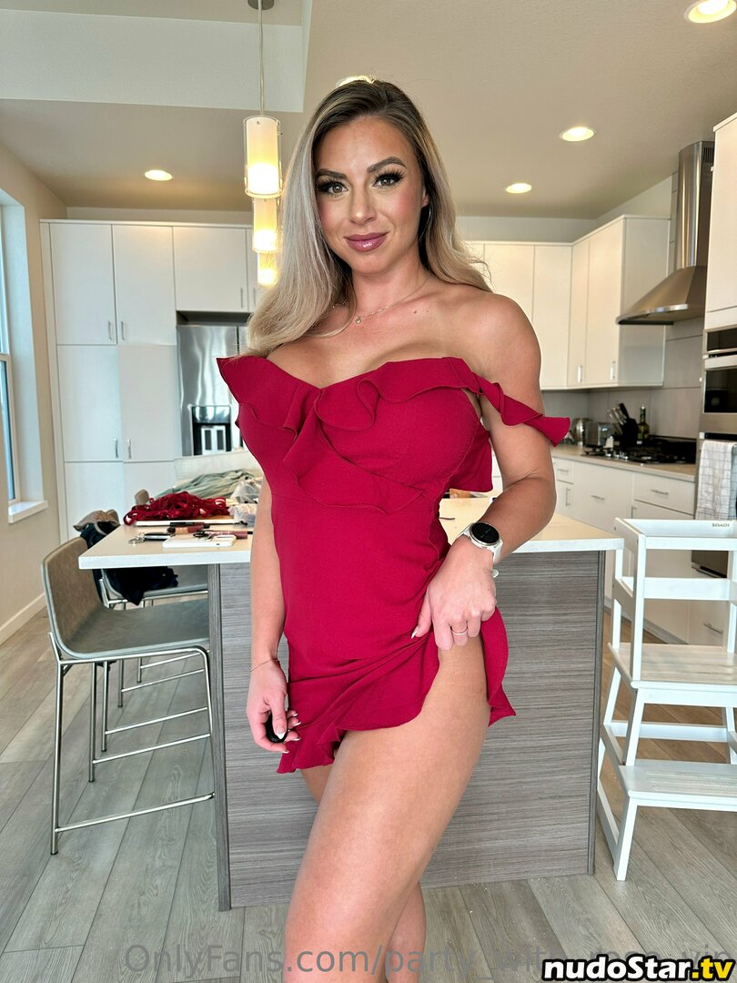 party_with_rose / party_withrose Nude OnlyFans Leaked Photo #4