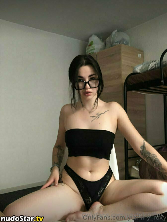 gothmami_ / lilgothmami -spookybabe / pastelcoffins / pastelcoffins_ Nude OnlyFans Leaked Photo #267