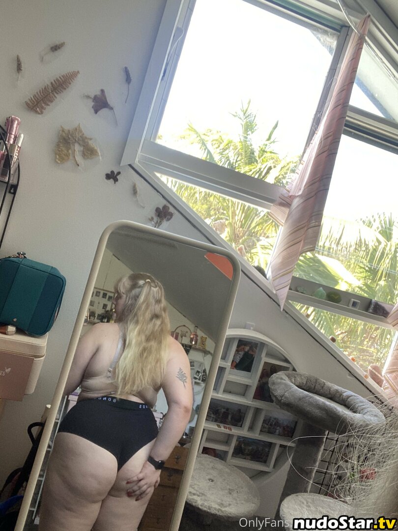 pastelpeachie / pastelpxchie Nude OnlyFans Leaked Photo #36