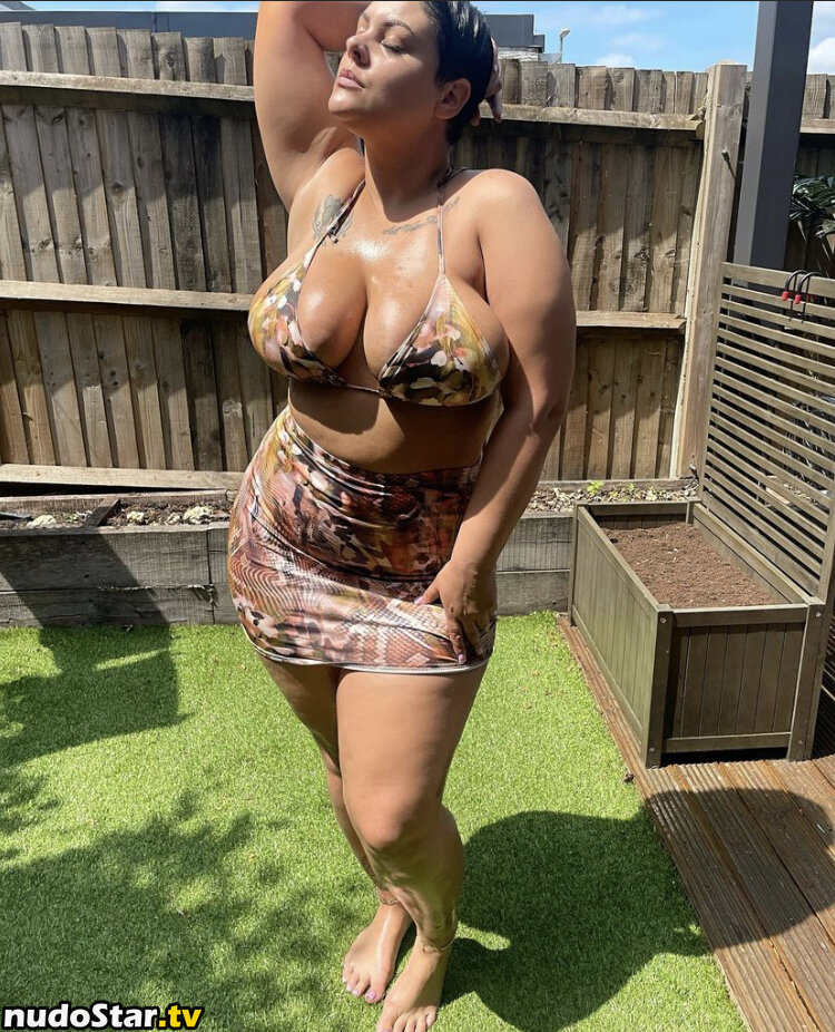 Peaches / https: / peaches_inthecut / peachesnisker Nude OnlyFans Leaked Photo #3