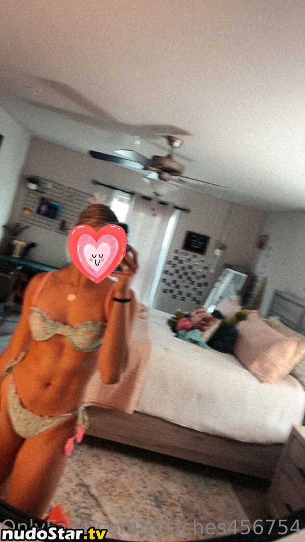 peaches456754 / peachesndalex Nude OnlyFans Leaked Photo #5