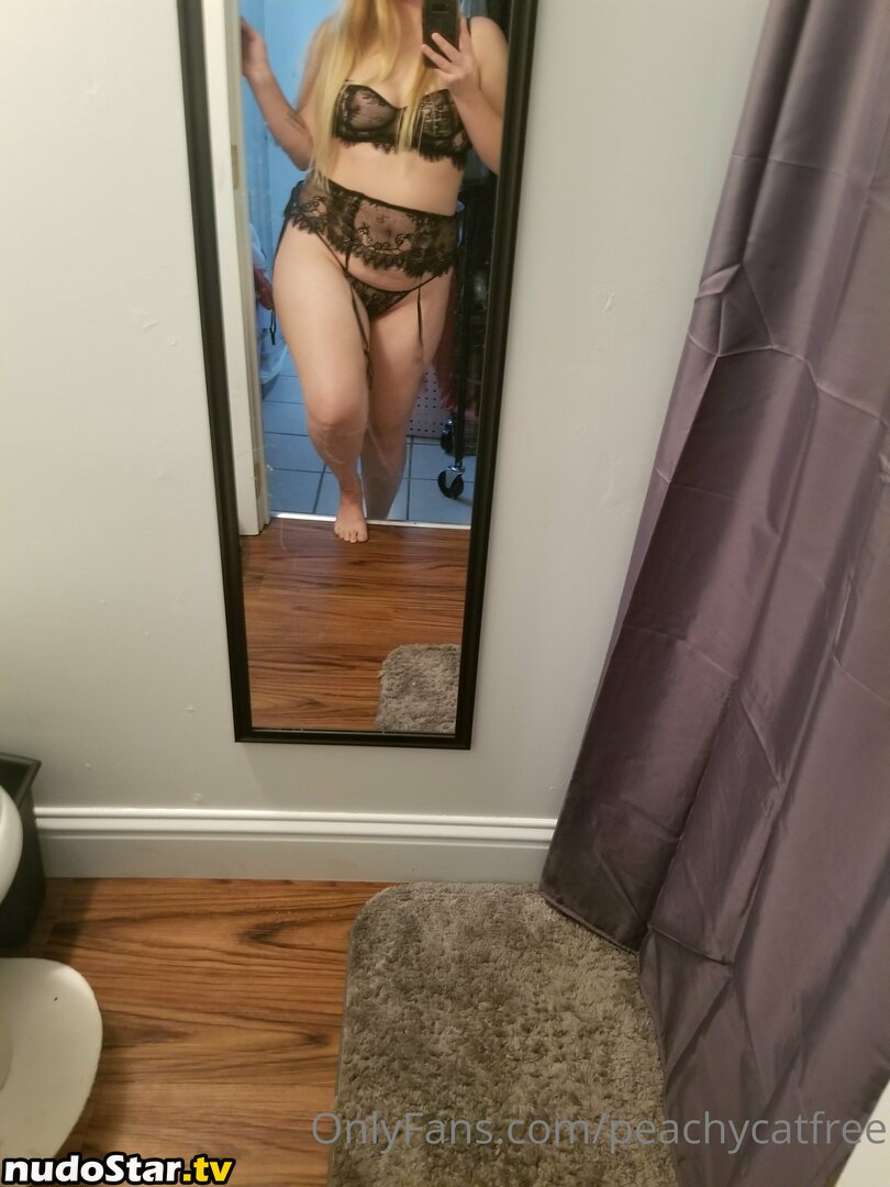 peachycatfree / thefreepeach Nude OnlyFans Leaked Photo #10