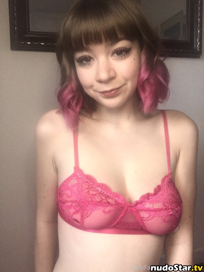 peachykaix / peachykaz Nude OnlyFans Leaked Photo #26
