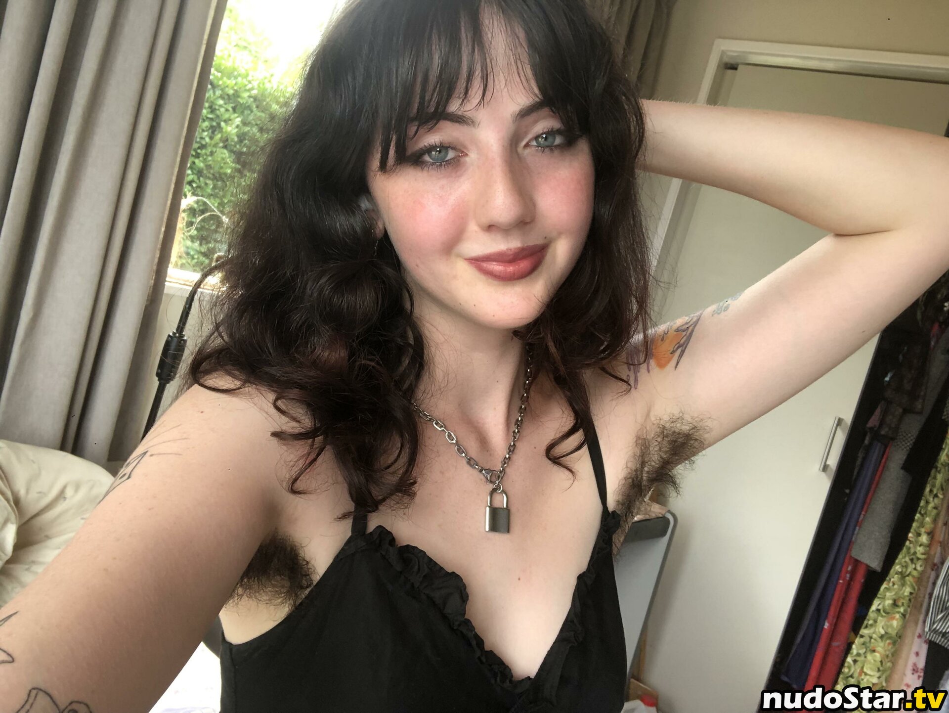 Pearlygirly06 / pearl_thespringer Nude OnlyFans Leaked Photo #36