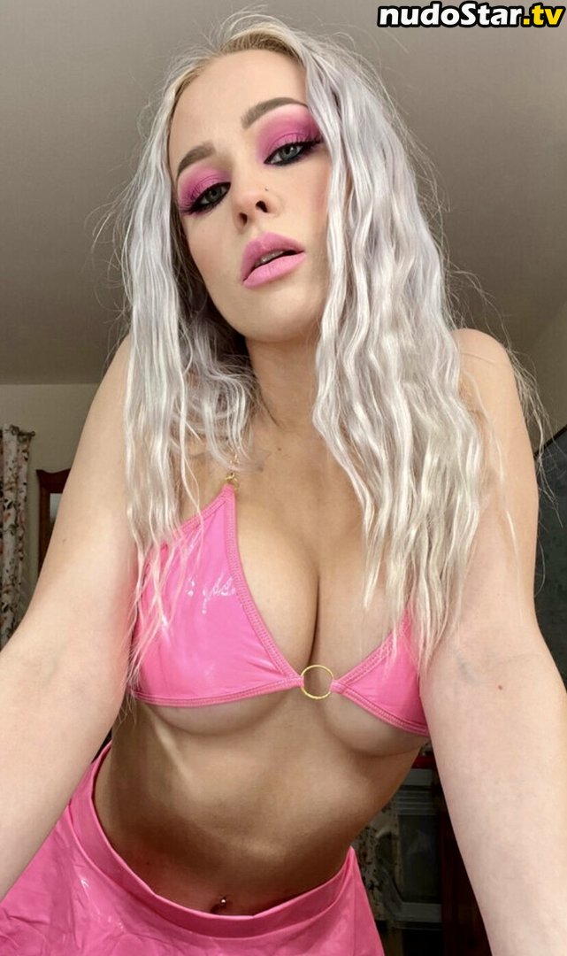 Penelope Ford / the_penelopeford / thepenelopeford Nude OnlyFans Leaked Photo #7
