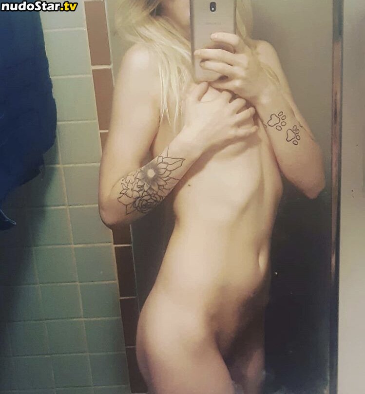 Perfect_Peach / Shes_The_Kitties_Titties_ Nude OnlyFans Leaked Photo #2