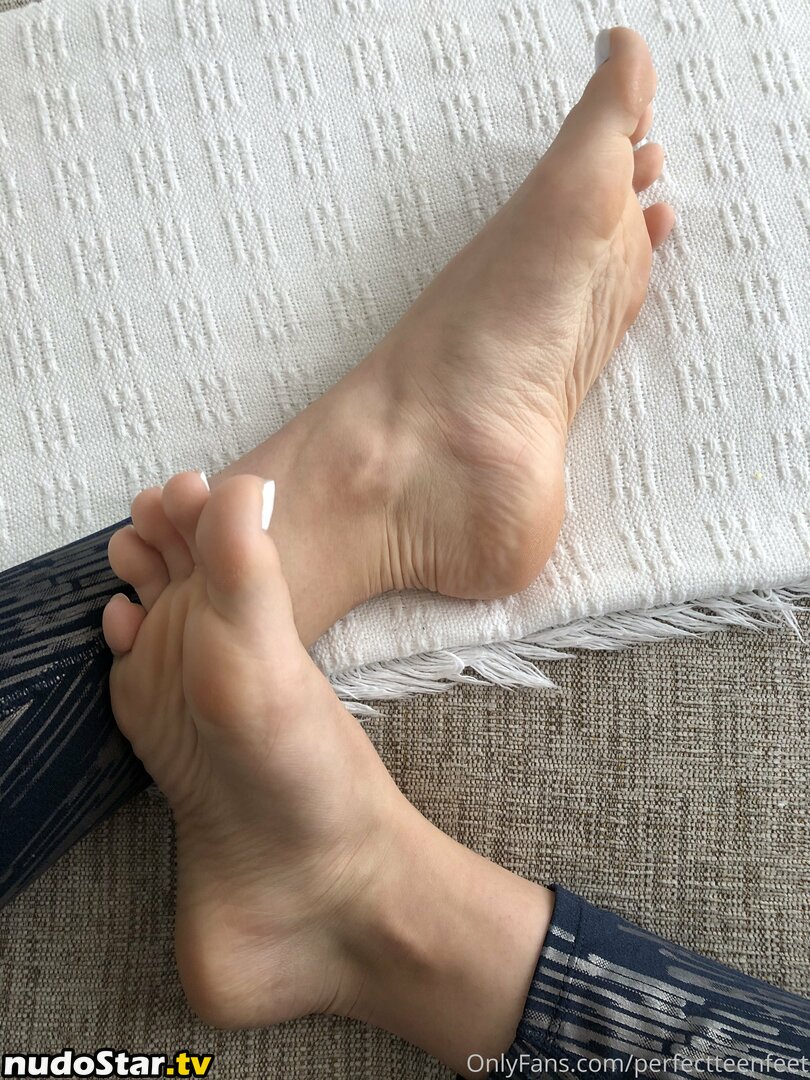 perfectteenfeet Nude OnlyFans Leaked Photo #25