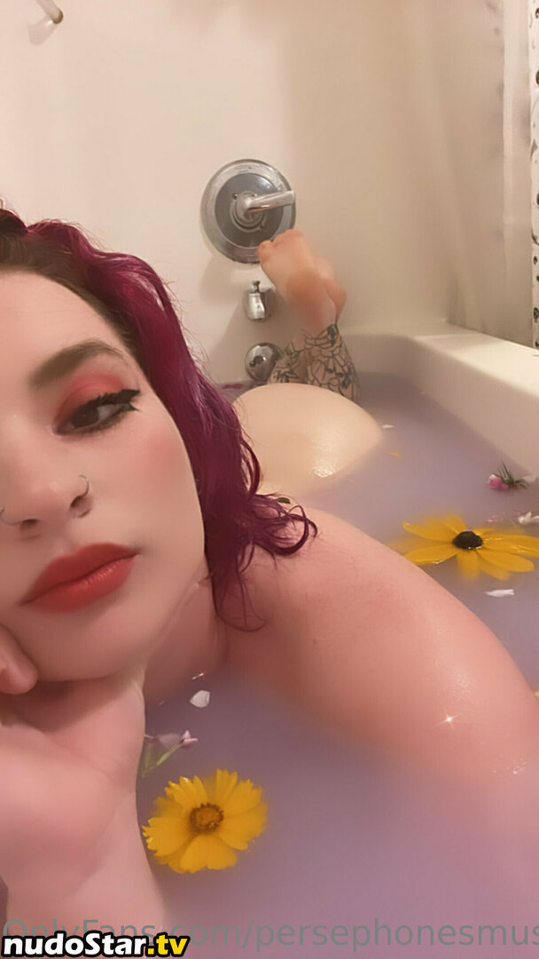 persephonesbees / persephonesmuses Nude OnlyFans Leaked Photo #16