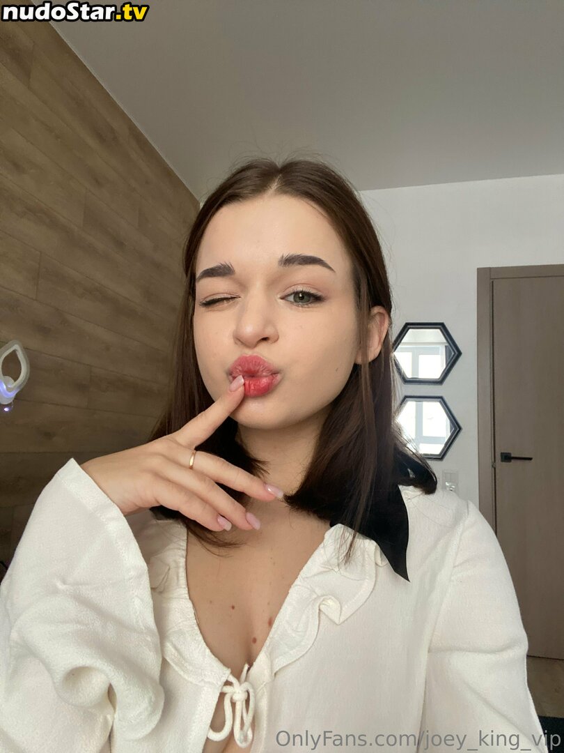 petite.olya / petite.olya.vip Nude OnlyFans Photo #37 - Nudostar.TV