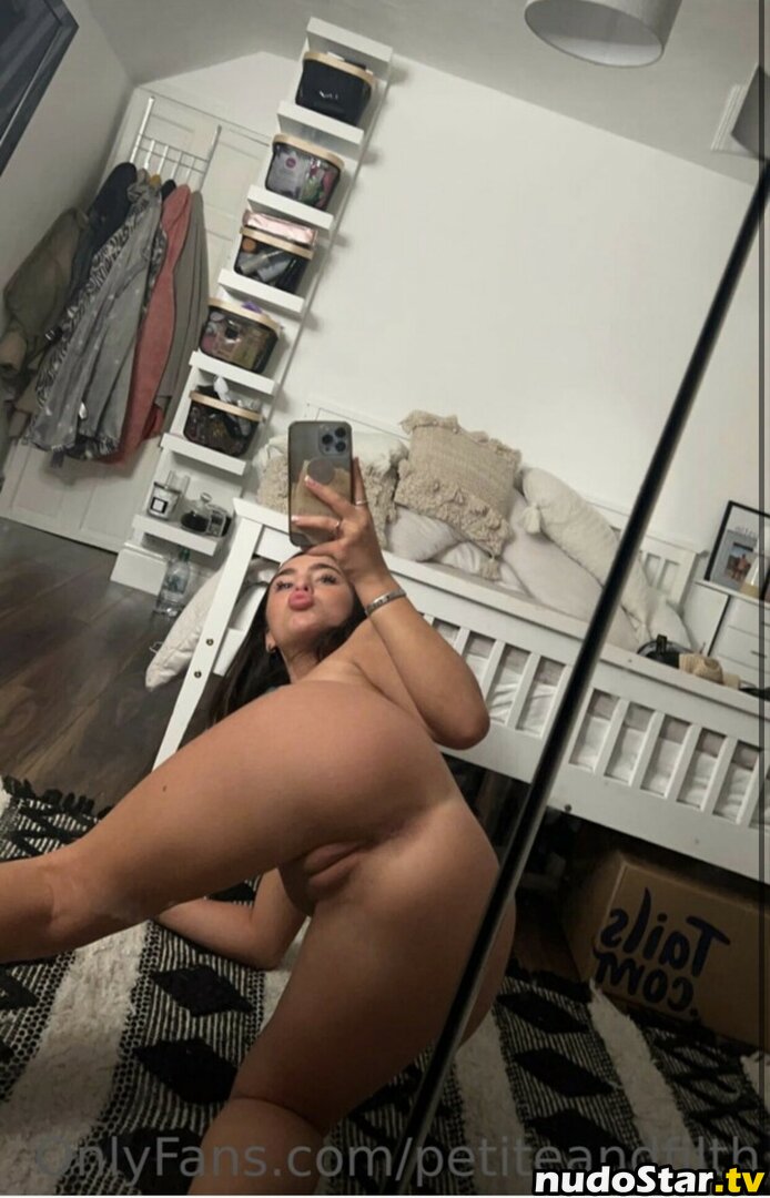 Lillie Boswell / Petiteandfilth / lillie.boswell / lillieboswell Nude OnlyFans Leaked Photo #12