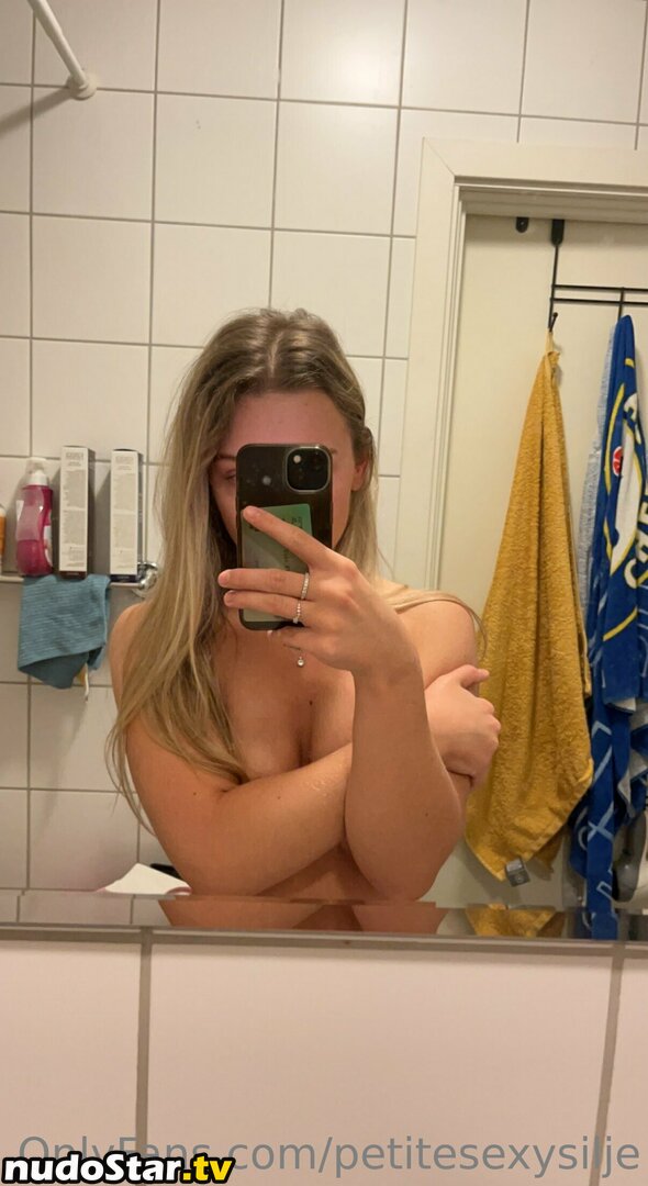 petitesexysilje / smolpeachdvd Nude OnlyFans Leaked Photo #20