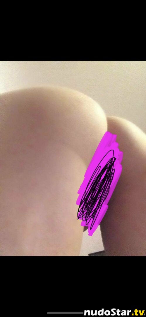 petite_pollyyy / petitiepolly Nude OnlyFans Leaked Photo #10
