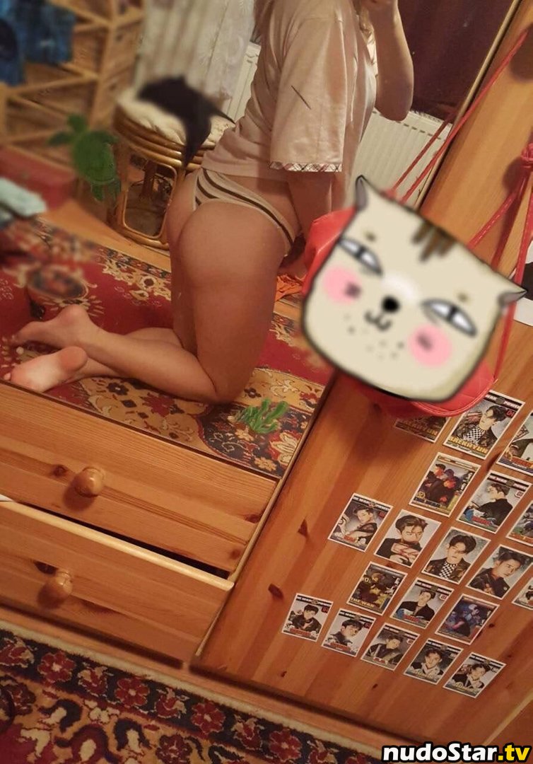 amator_csajok / f.lillaa / petratimea Nude OnlyFans Leaked Photo #489