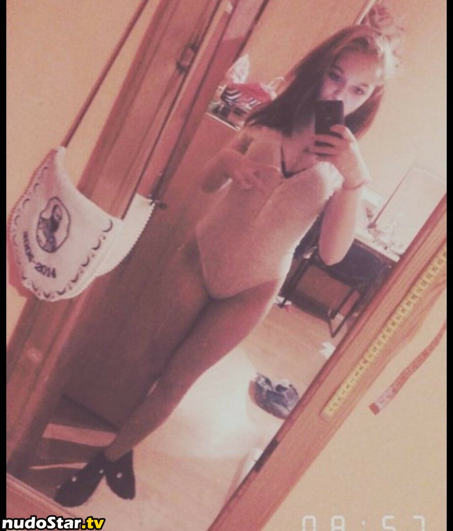 amator_csajok / f.lillaa / petratimea Nude OnlyFans Leaked Photo #1073