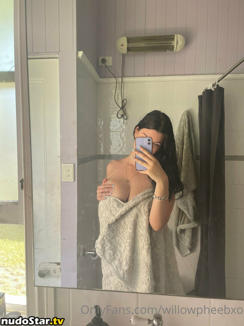 Phoebewillow / misswillow1 / phoebe.willow Nude OnlyFans Leaked Photo #12
