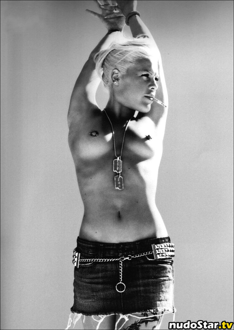 Alecia Beth Moore / Pink Nude OnlyFans Leaked Photo #11