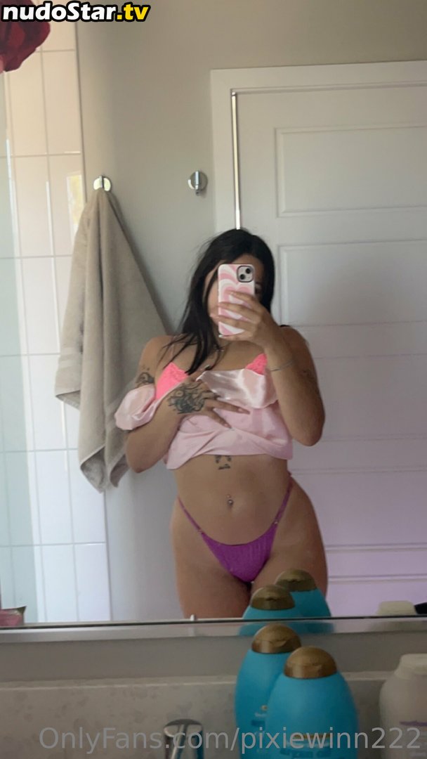 pixiewinn222 Nude OnlyFans Leaked Photo #33