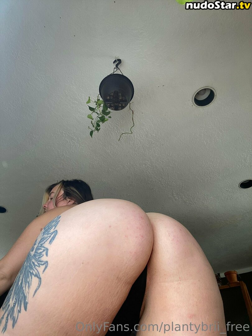 free_wlsinbiogrowtopia / plantybrii_free Nude OnlyFans Leaked Photo #61