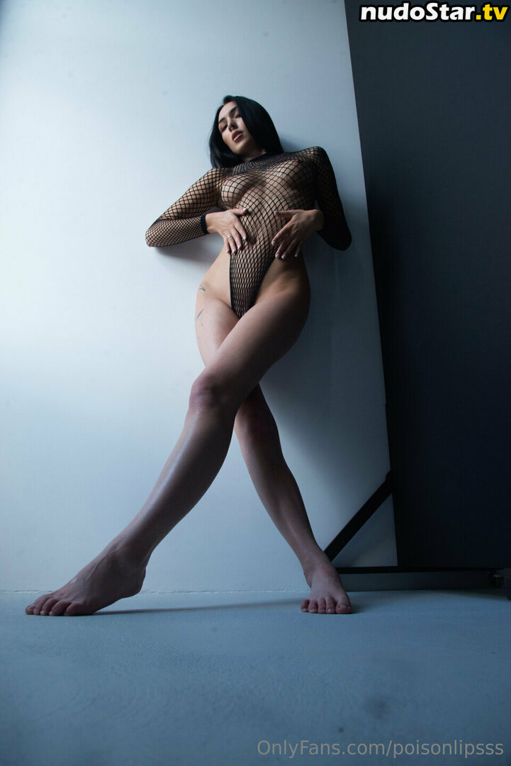 Veronika Batrak / _Poison.lips_ / poisonlipsss Nude OnlyFans Leaked Photo #7