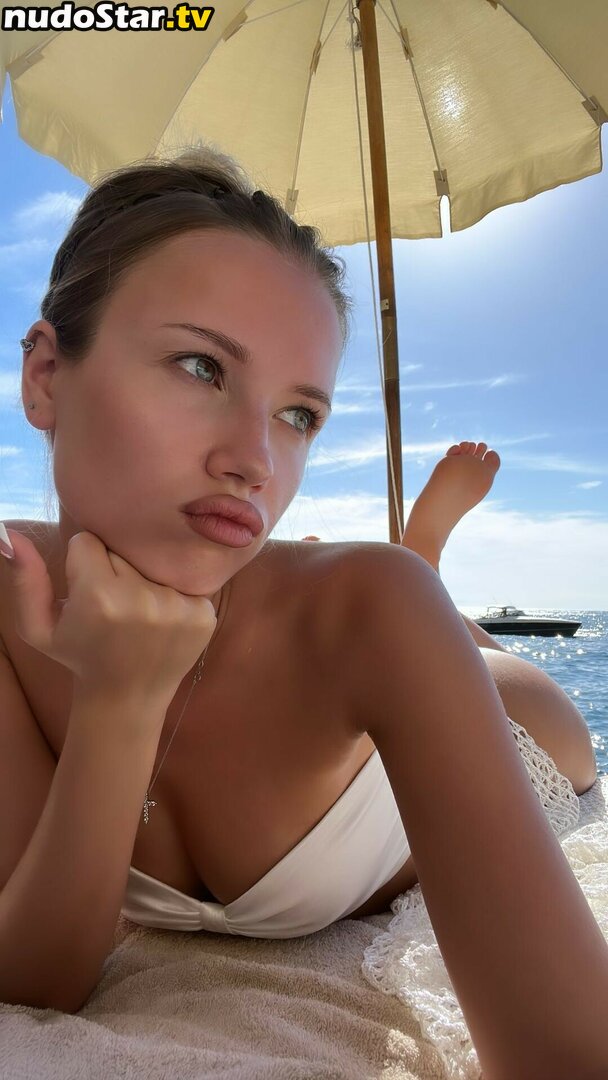 Polina Malinovskaya / polinamalinovskaya Nude OnlyFans Leaked Photo #428