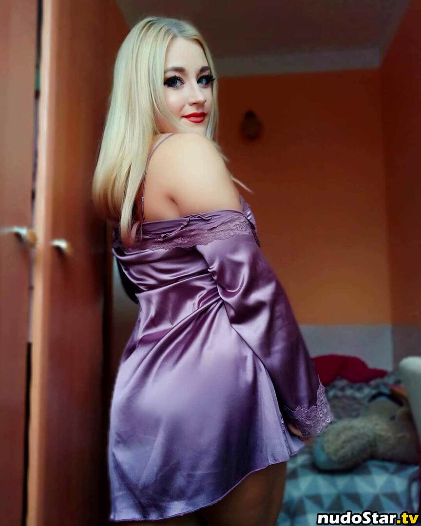 Polish Girl / blondiolenka / natiah_h / polishgirlvip Nude OnlyFans Leaked Photo #24