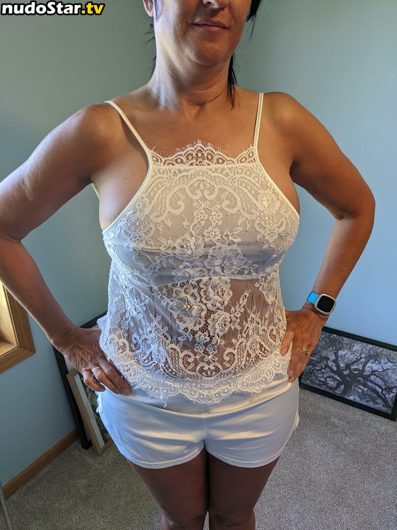Polly Anna / PollytheMilf / https: Nude OnlyFans Leaked Photo #32