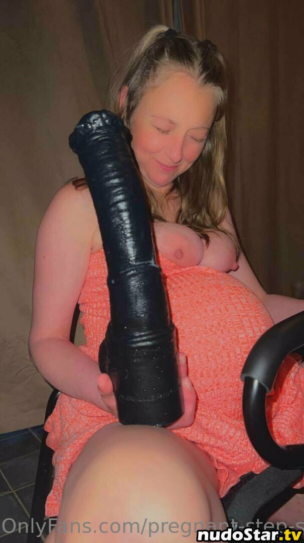 lillyjbennett / pregnant-step-sister Nude OnlyFans Leaked Photo #174