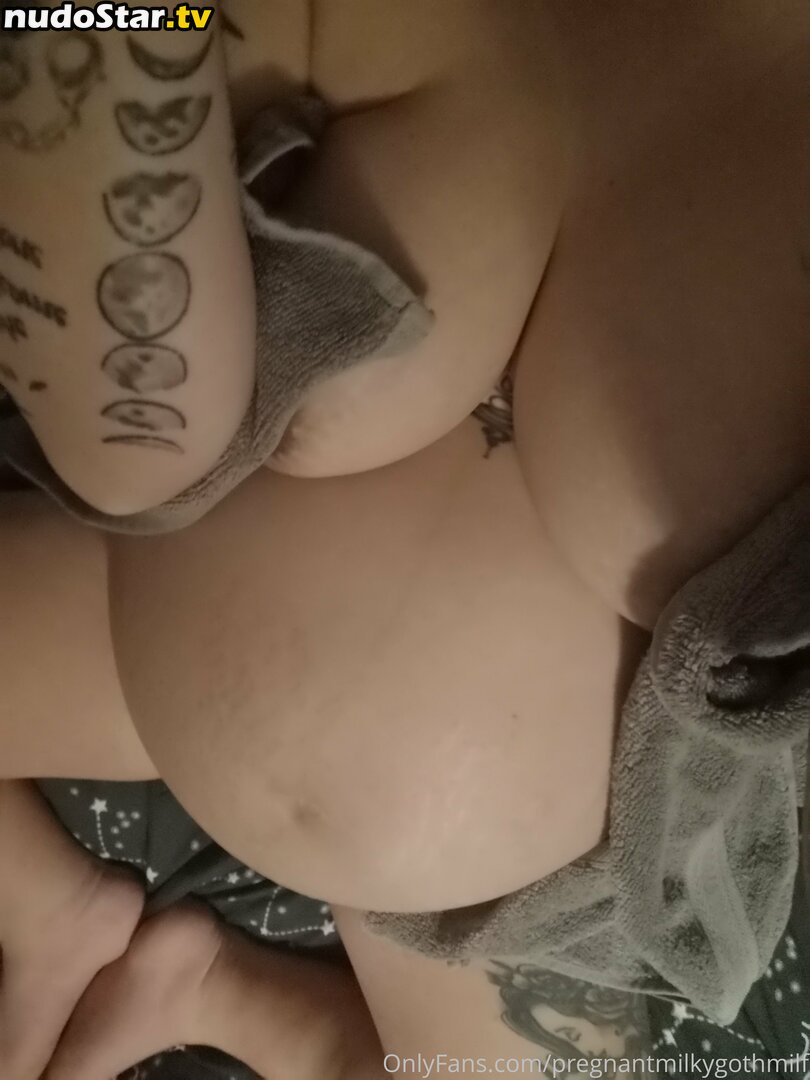 pregnantgothmama Nude OnlyFans Leaked Photo #31