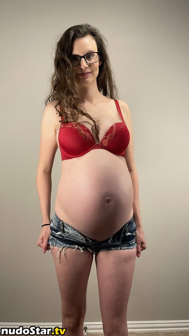 Priscilla Johnson / preggopriss / pregnantpriss Nude OnlyFans Leaked Photo #4