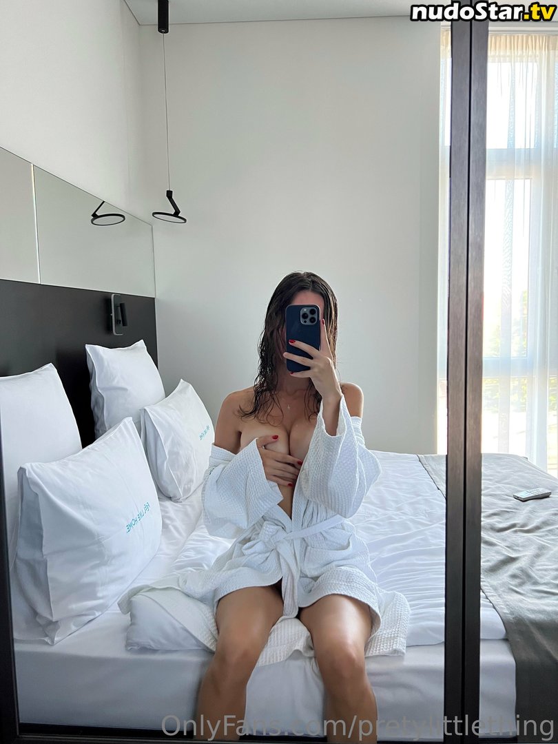 Julia / prettylittlething / pretylittlething Nude OnlyFans Leaked Photo #64