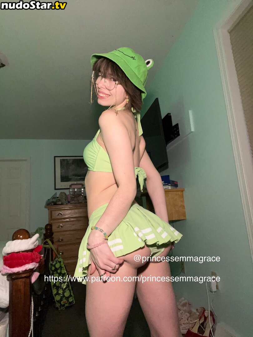 Princessemmagrace / emmamurabito / mightytinyginger Nude OnlyFans Leaked Photo #9