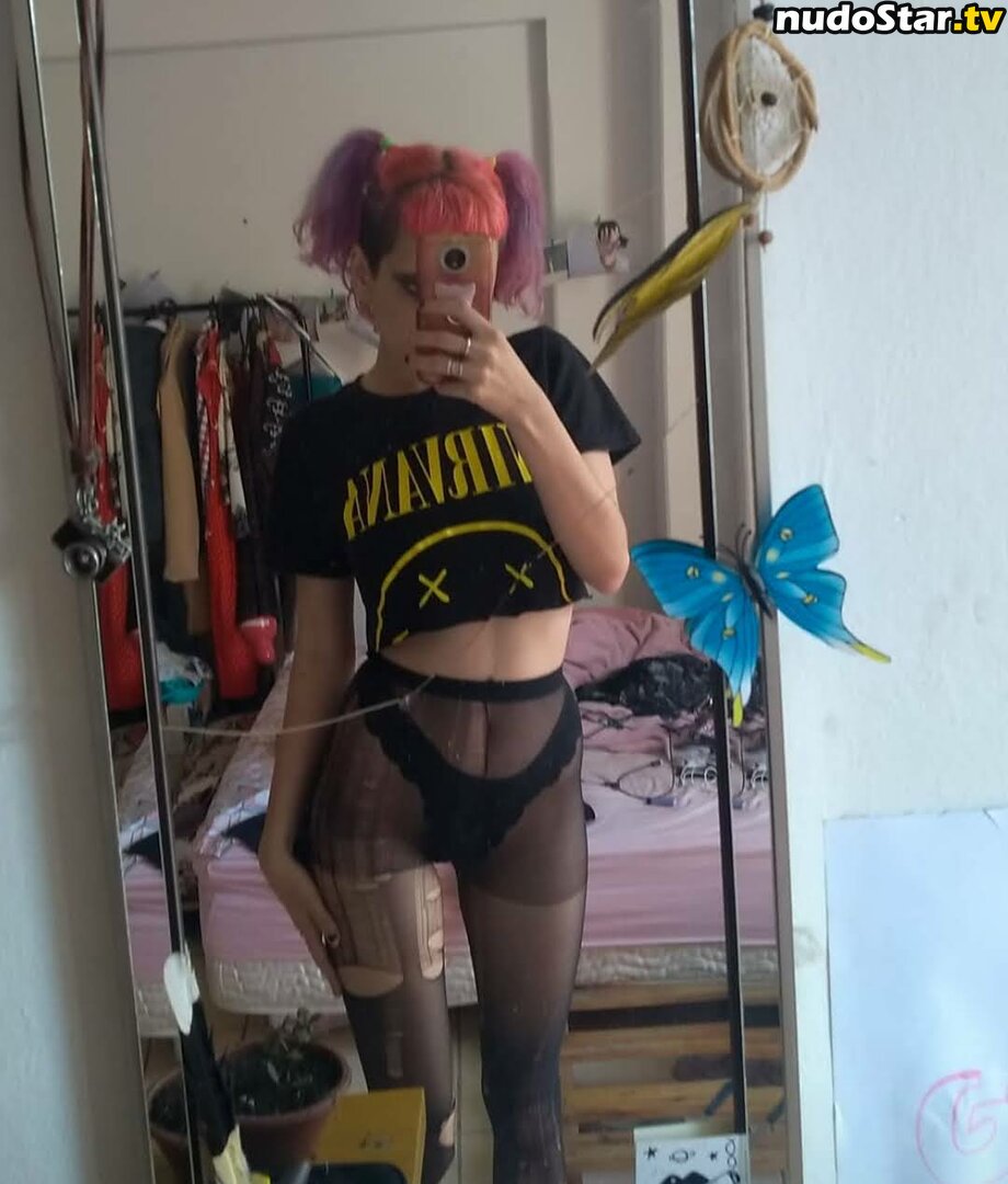 Putas Punk / putaspunk / trashglir Nude OnlyFans Photo #16 - Nudostar.TV