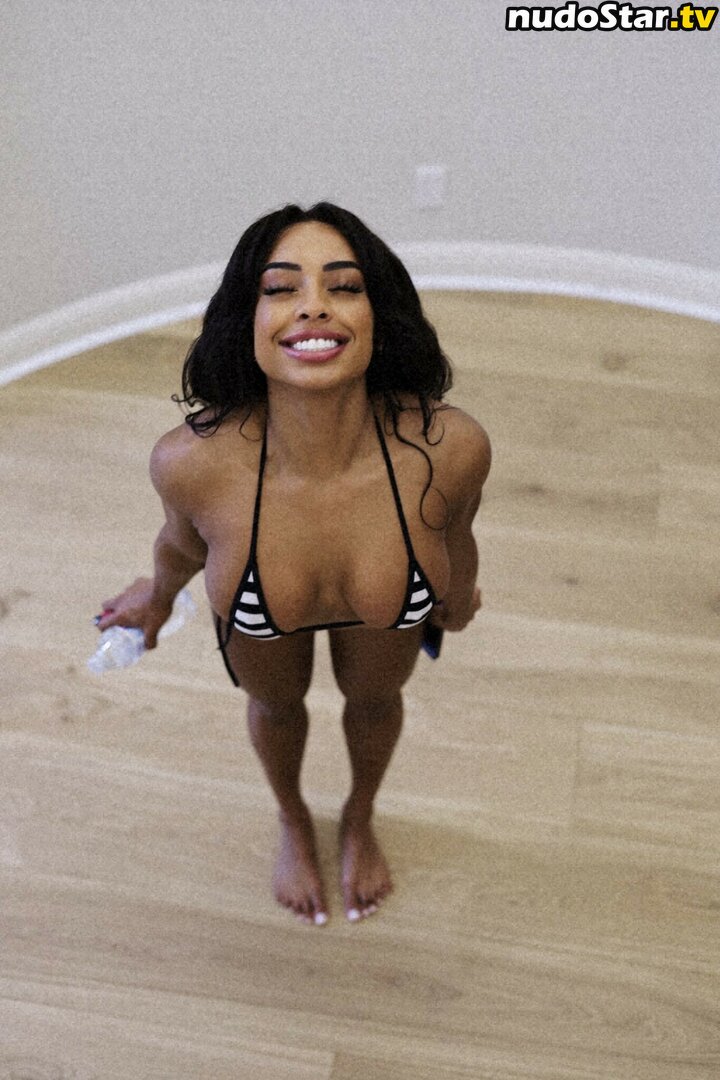 Qimmah Russo / qflex_4life / qimmahrusso Nude OnlyFans Leaked Photo #453